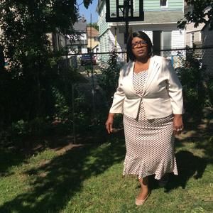 Meet your Posher, Carmen